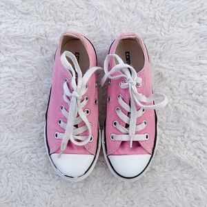 Girls Converse